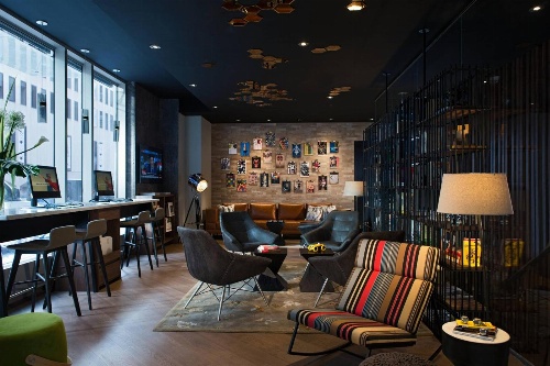 Renaissance by Marriott Montreal Downtown Hotel image 1