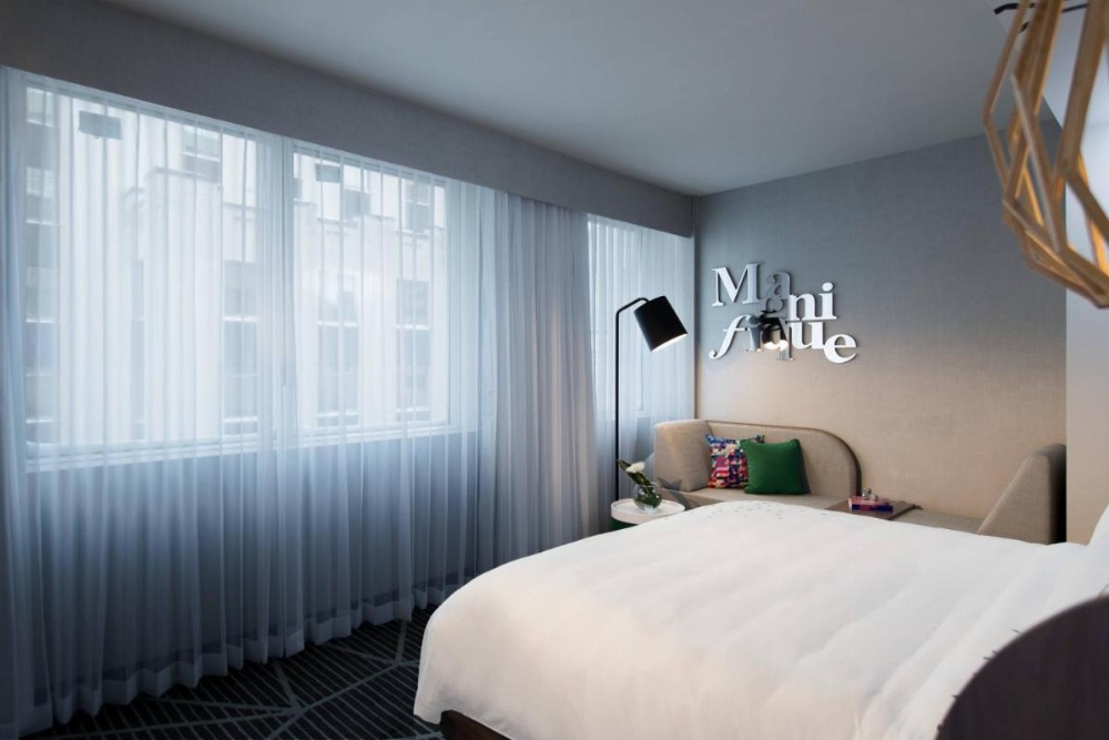 Room image 3