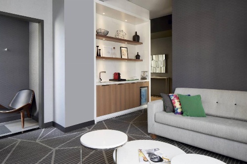Renaissance by Marriott Montreal Downtown Hotel image 17